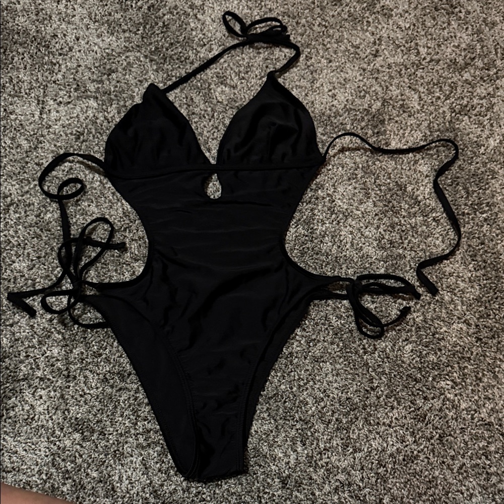 SHEIN Black One Piece Swimsuit